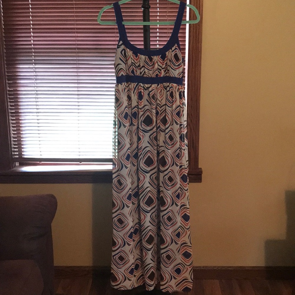 Maxi sleeveless dress
